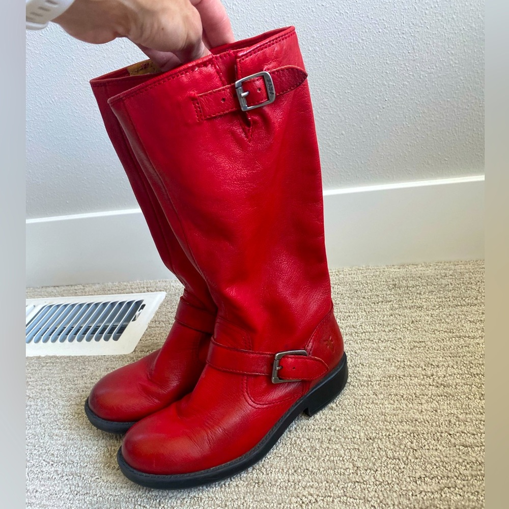 Red Leather youth Frye boots size 2.5